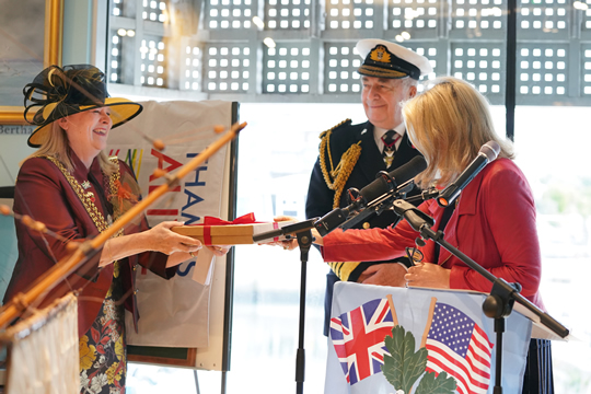 Lord Mayor receives the Mayflower compact